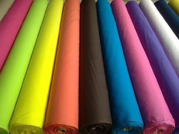 Vải nhựa - Vải Trần Gia Phú - Công Ty TNHH Sản Xuất Thương Mại Dịch Vụ Trần Gia Phú